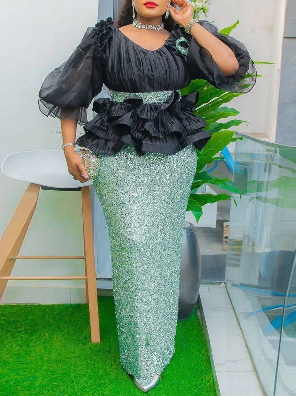 Luxuriöses afrikanisches Bodycon Maxikleid – Elegantes Abendkleid mit Puffärmeln