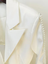 Damen-Blazer mit Cut-Out-Blumenapplikationen und Perlenbesatz – Elegantes Set mit weiter Hose aus Gaze