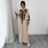Die Abaya „Saffron Glow“ – Edles V-Ausschnitt Eid-Kleid in Aprikot – Luxuriöse, locker geschnittene Ramadan-Jalabia