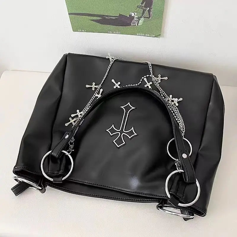 Große Gothic-Damen-Einkaufstasche in Schwarz – Y2K Grunge Ketten-Umhängetasche