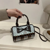 Die gepunktete koreanische Bowler Bag