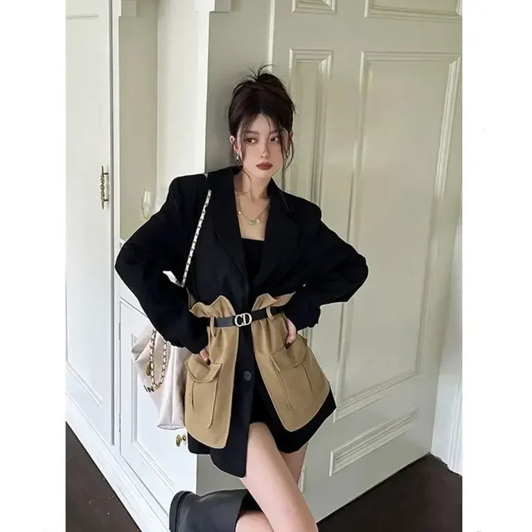 Koreanischer Blazer für Damen im lockeren Stil – einreihige Jacke mit aufgesetzten Taschen und abnehmbarem Gürtel