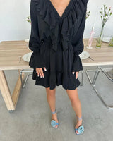 Elegantes schwarz-weißes Rüschen-Minikleid für Damen – langärmliges Patchwork-Bandagenkleid