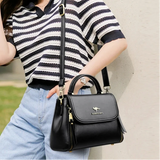 Die Urban-Petite Silhouette Luxus-Henkeltasche aus weichem Leder