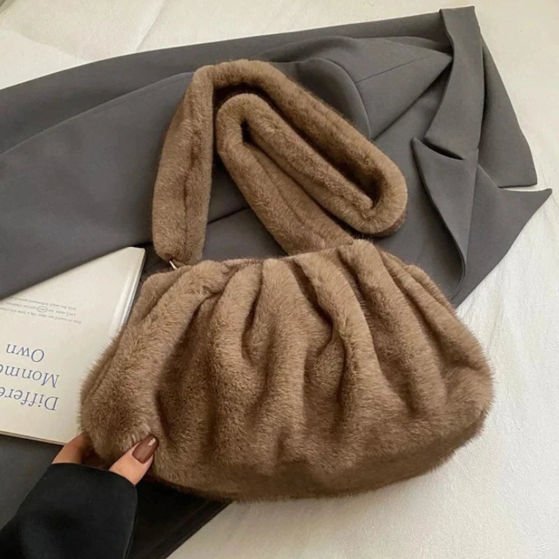 Women’s Soft Faux Fur Cloud Bag – Wrinkled Small Shoulder Bag