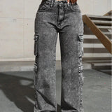 Dunkelgraue High-Waist Y2K Cargo Jeans für Damen im Retro Streetwear Style aus Stretch-Denim mit vielen Taschen