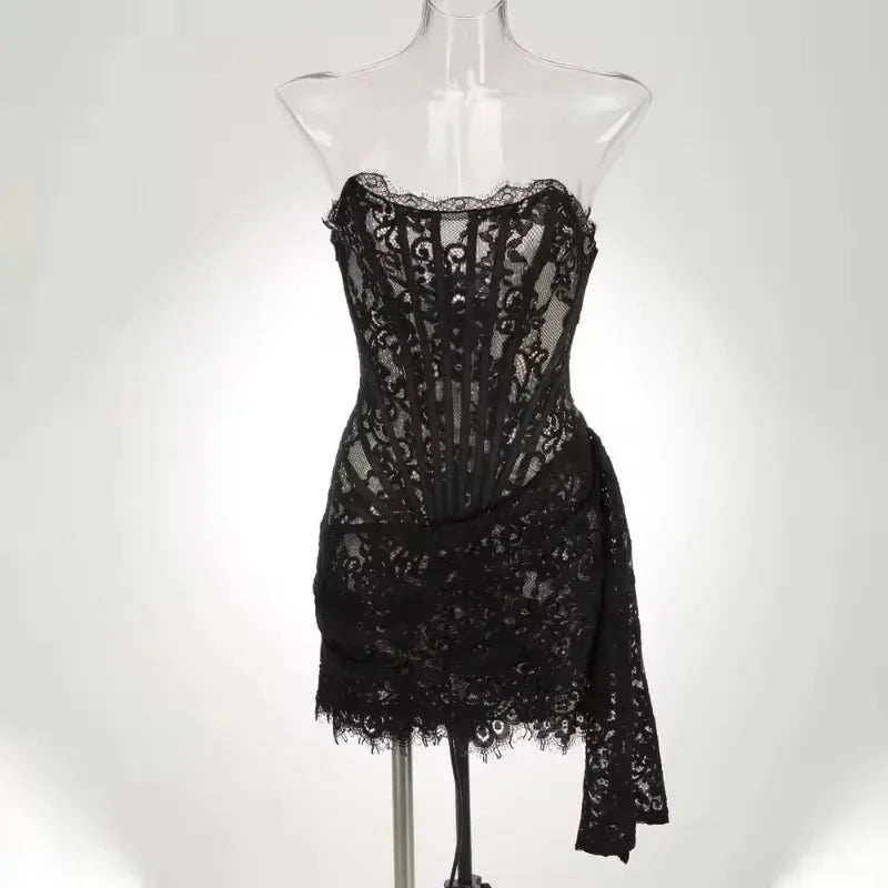 Damen sexy trägerloses Spitzen-Minikleid – Transparenz-Patchwork Abend- & Partykleid mit hoher Taille