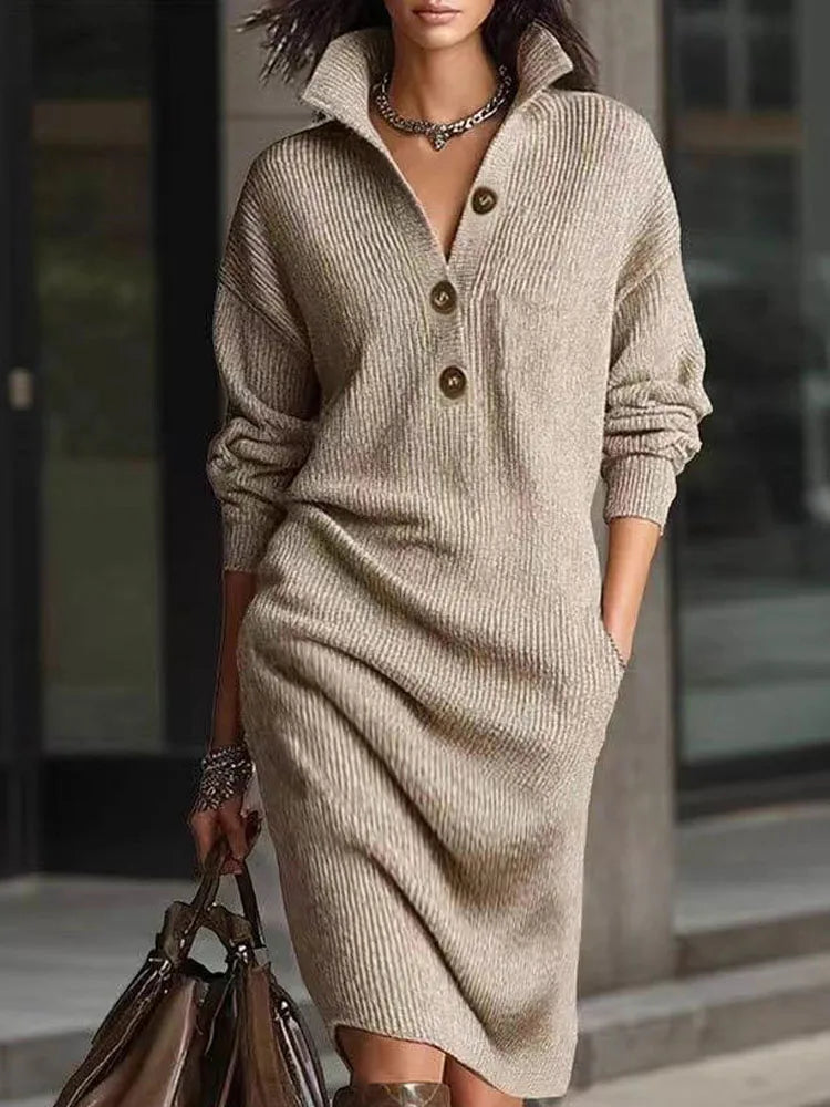 Elegantes Damen-Strickkleid mit Reverskragen – Geripptes, einfarbiges Midikleid mit langen Ärmeln