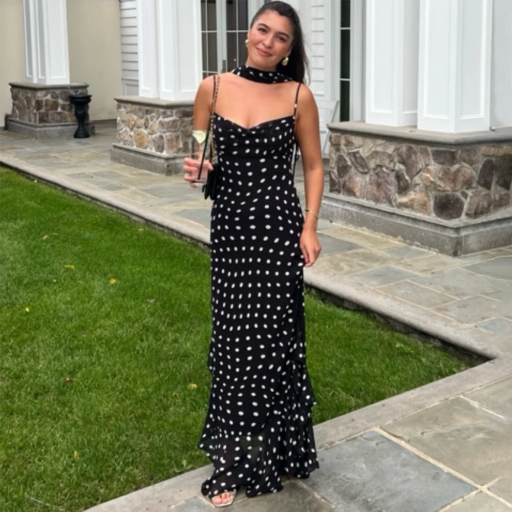 Elegantes, langes Polka-Dot-Kleid für Damen – luxuriöses Halter-Kleid mit Schalband