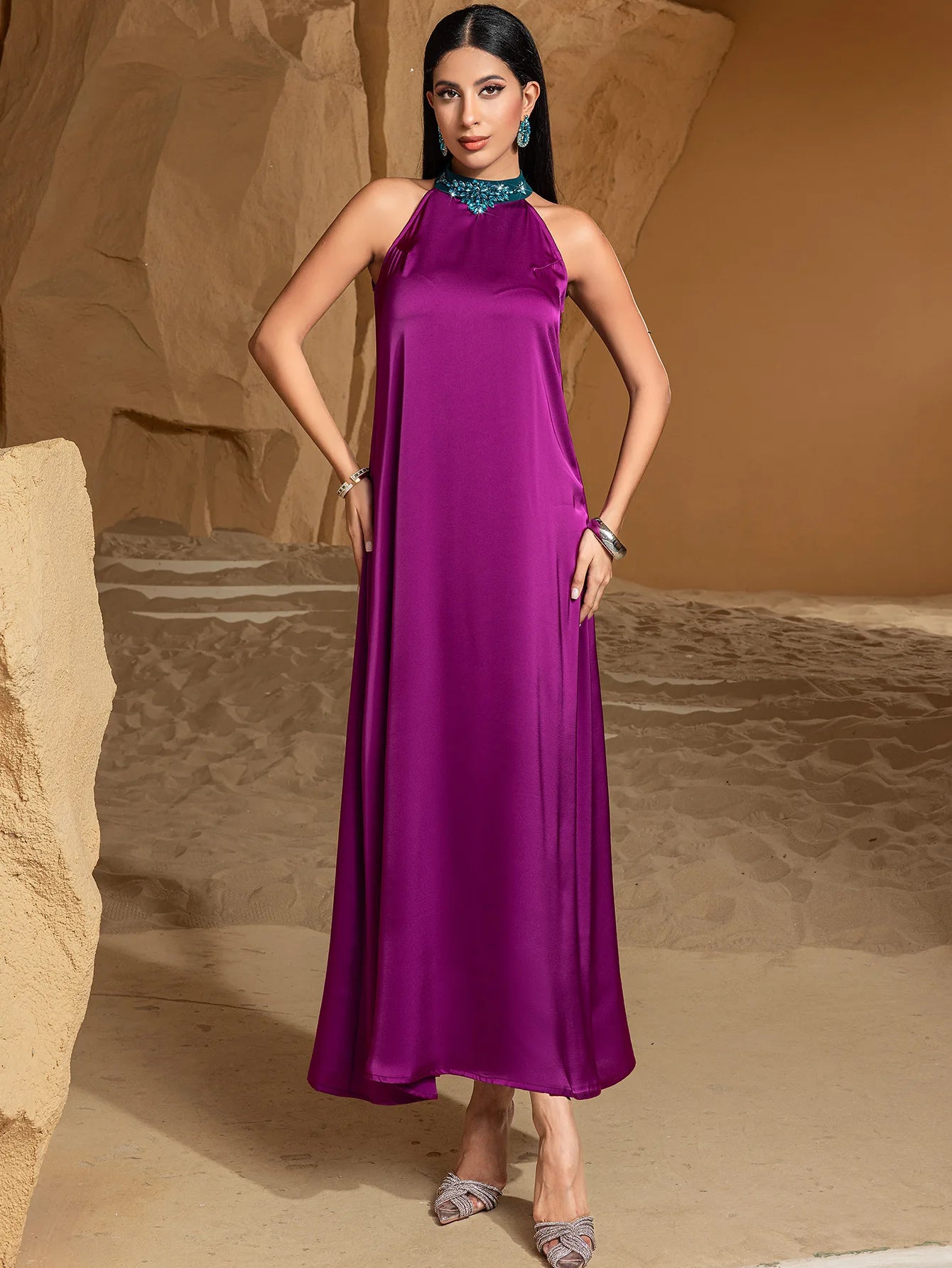 Atemberaubende violette 2-teilige Abaya mit fließendem Cardigan und passendem inneren Maxi