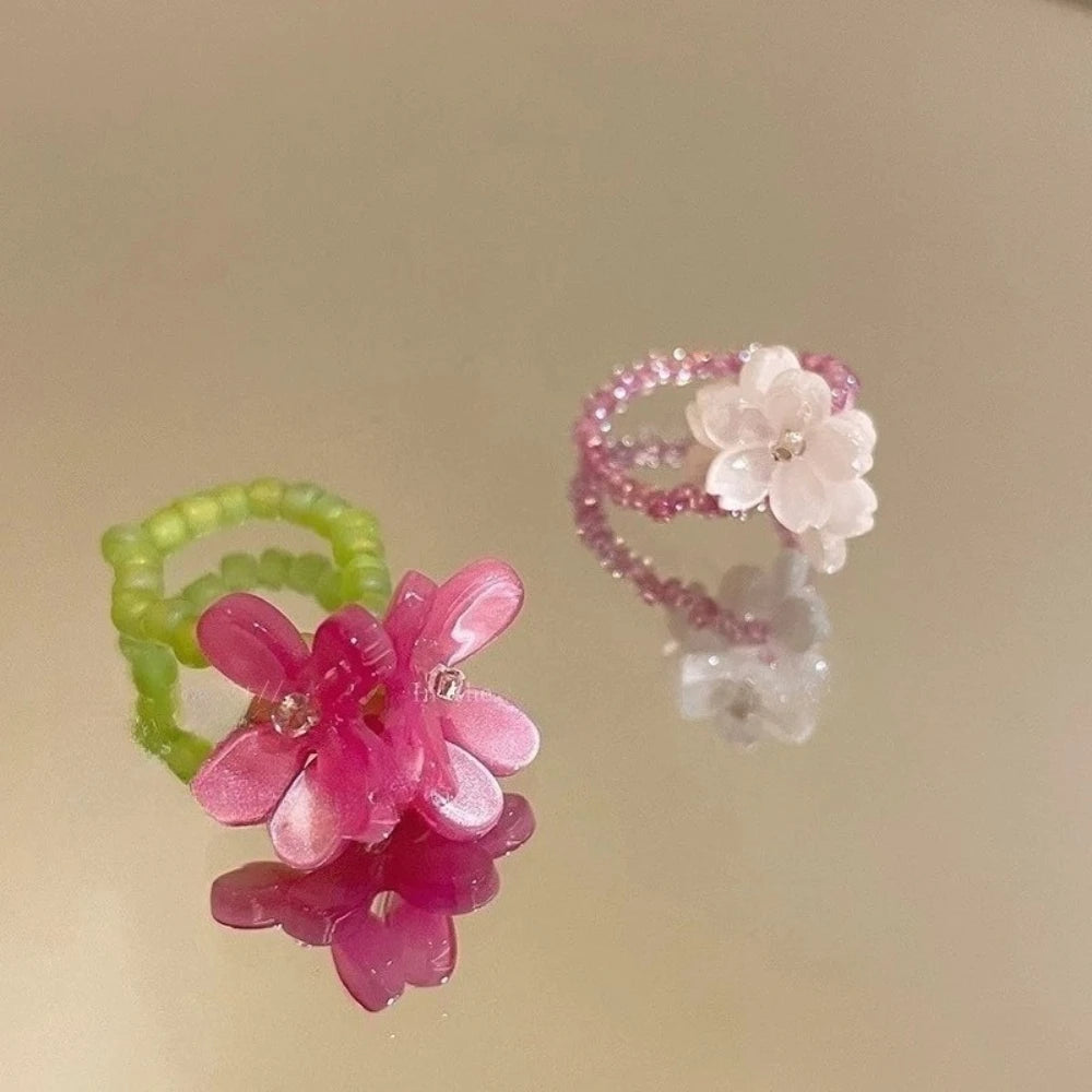 Romantischer violetter Blumen-Perlenring für Damen – elastischer Fingerring für Frühling und Sommer