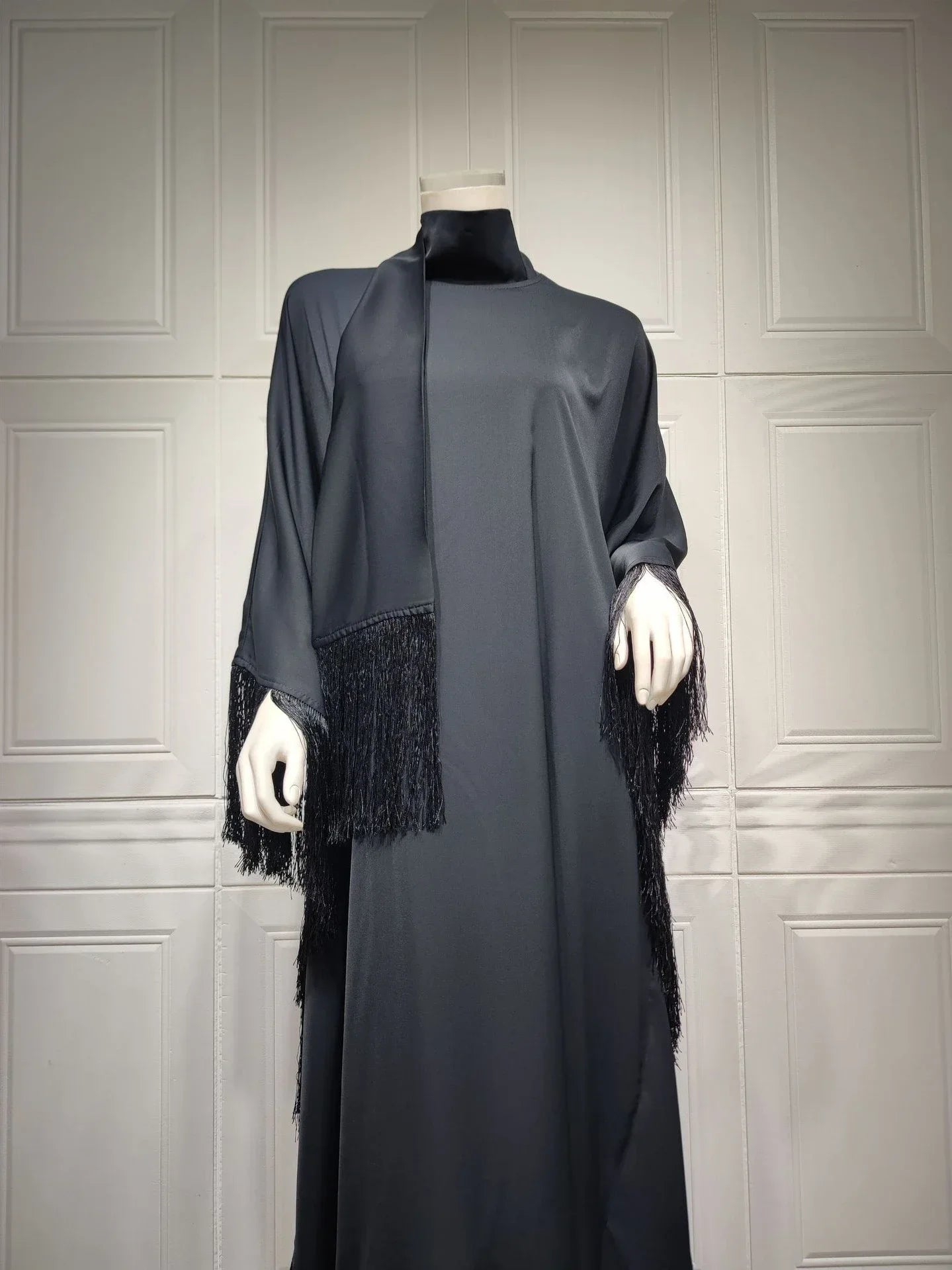 Elegantes muslimisches Partykleid für Damen – Dubai Abaya und türkischer Kaftan