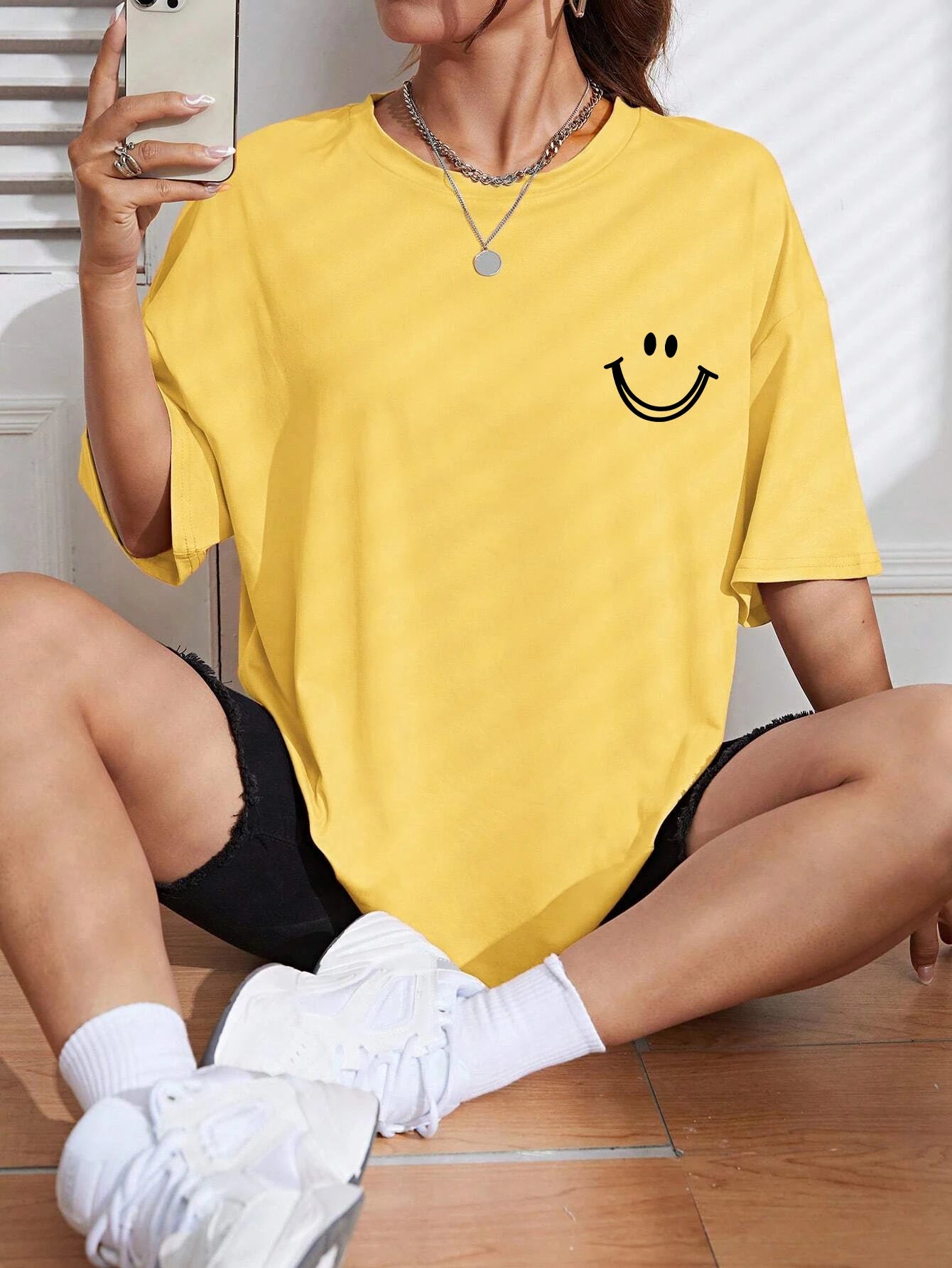 Damen Oversized Baumwoll Streetwear Top mit auffälligem Smile-Motiv