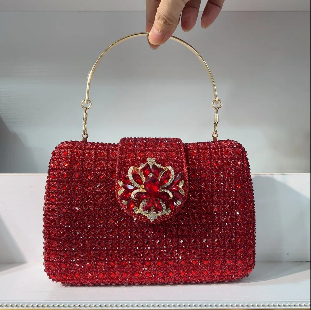 The Stellar-Glow Crystal Handbag Luxury Sparkling Diamond Clutch
