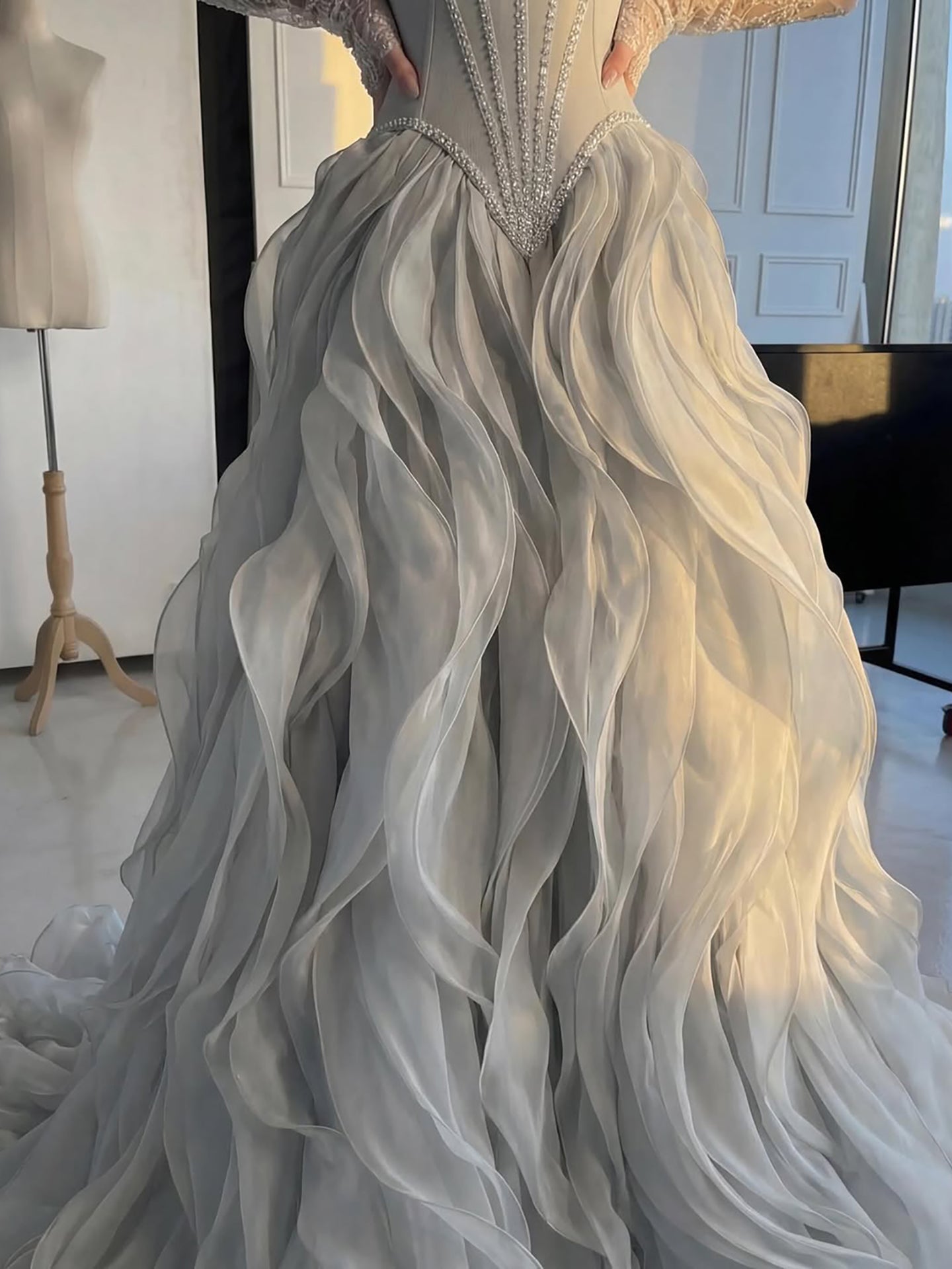 Luxuriöses gerafftes A-Linien-Ballkleid | Perlenbesetztes Sweetheart-Abendkleid