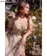 Weißes Hochzeitskleid mit floraler Stickerei | Elegantes Abendkleid für Damen