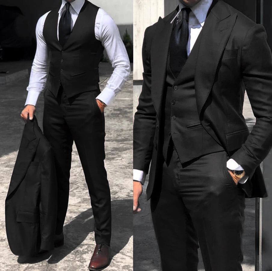 Classy Men’s 3-Piece Wedding Tuxedo – Slim Fit Bridegroom Suit