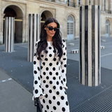 Damen weißes Polka-Dot Maxikleid – lässiges, eng anliegendes O-Neck Kleid