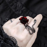 Retro Goth Red Rose Ring for Women – Punk Personality Flower Finger Ring