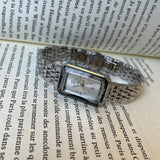 Damen Retro Light Luxury Uhr – Nische Kunst High-End Armbanduhr für Damen