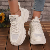 The Urban Designer Trainer: Leichtgewichtige Chunky Plateau-Sneaker für Damen