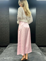 Der „Y2K Kaleidoscope“ Maxi: Ein hochtaillierter Patchwork-Rock mit Kontrasten