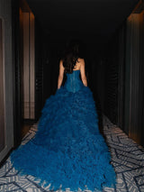Blaues schulterfreies Ballkleid | Mehrlagiges Abendkleid