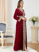 Luxury Velvet Dubai Abaya for Women | Elegant Kimono Robe and Muslim Hijab Dress