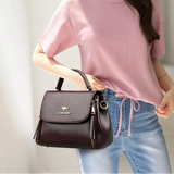 Die Urban-Petite Silhouette Luxus-Henkeltasche aus weichem Leder