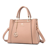 Die Triple-Vault Silhouette Luxus-Designerhandtasche mit 3 Schichten