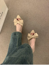 Elegante Damen Pantoletten mit Schmetterlingsknoten und niedrigem Absatz – Modische offene Party-Pumps