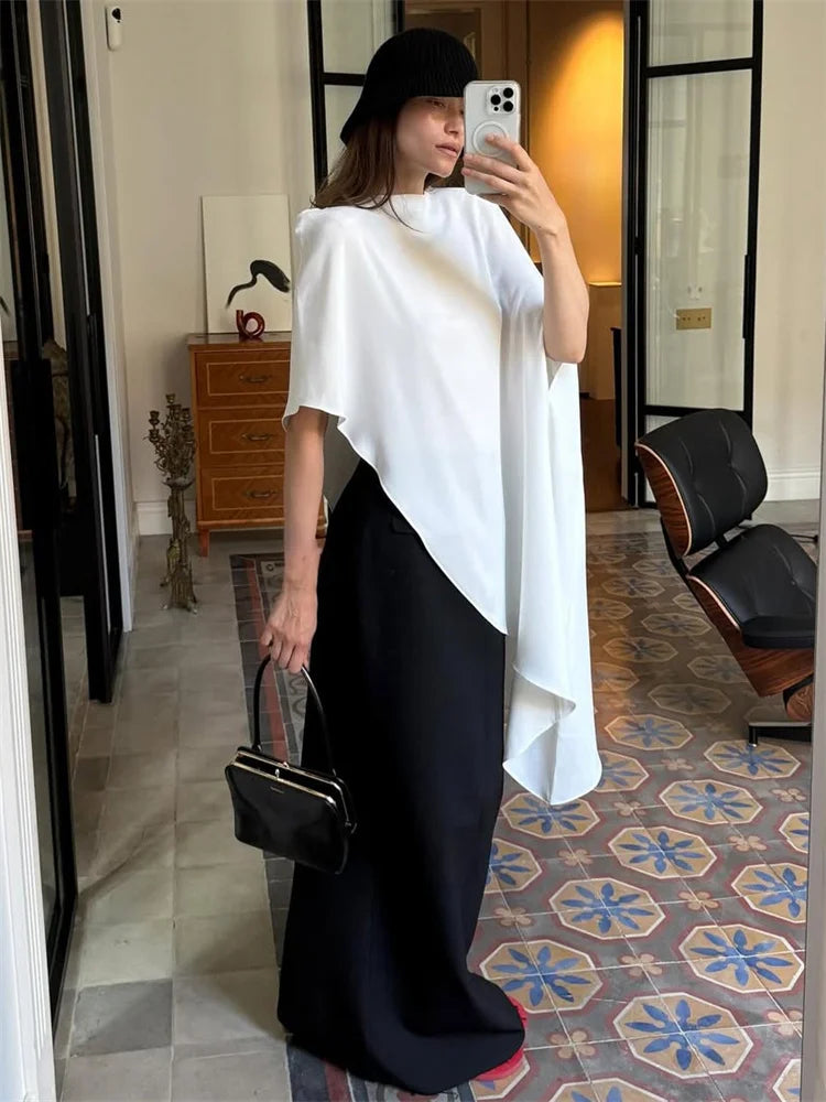 Modisches Satin-Tanktop für Damen mit elegantem Fall und kurzen Flügelärmeln