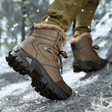 Herren Winterstiefel: Braun & Schwarz Wasserdichte Schneestiefel, Warmes Plüschfutter Rutschfeste Outdoor-Wanderschuhe