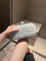 Die Ethereal-Glow Brautclutch Luxus Perlen- & Kristall-Handtasche