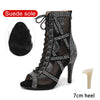 Die Tanzstiefel „Diamond Stage“: Funkelnde Strass-Latein- & Jazzschuhe