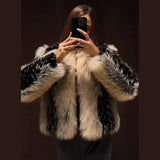 Stilvoller Damenmantel mit Kontrast-Kunstpelz | Elegante, einreihige Jacke mit Rundhalsausschnitt