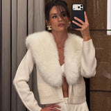Eleganter Kunstpelzmantel für Damen – Warme, gepolsterte, schmal geschnittene Strickjacke, langärmelige Winterjacke mit Kragen