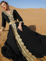 Das Spitzenkleid „Lumiere“ – Signature Dubai Arab Abaya – Bestickter Kaftan aus Spitze (Boutique)
