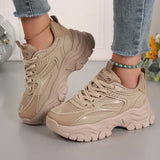 The Urban Designer Trainer: Leichtgewichtige Chunky Plateau-Sneaker für Damen