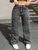 Dunkelgraue High-Waist Y2K Cargo Jeans für Damen im Retro Streetwear Style aus Stretch-Denim mit vielen Taschen