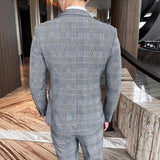 Der "Heritage Grey" Hahnentritt 3-Teiler – Luxus-Plaid Edition – Maßgeschneiderte Jacke, Weste & Hose
