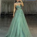 Grünes Partykleid in Bonbonfarbe | Elegantes Ballkleid mit langen Ärmeln