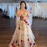 Weißes A-Linien-Ballkleid mit Blumenmuster | schulterfreies Gala-Kleid mit herzförmigem Ausschnitt